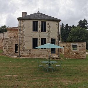 La Maison des mariés - Nature&Sèvre Niortaise Villa Sciecq Exterior photo