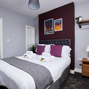 Delven House, Apartment 4 - Self Check-In, Self-Catering Serviced Apartment For East Midlands Airport Castle Donington Exterior photo
