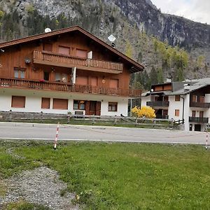 Appartamento Piano terra - Marmolada - Rocca Pietore - Boscoverde Exterior photo