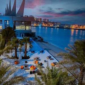 Dragon Hotel And Resort Al Al Muharraq Exterior photo