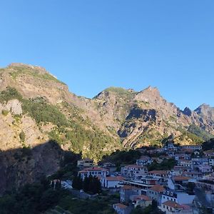 Appartamento Coracao Da Madeira Curral Das Freiras Exterior photo