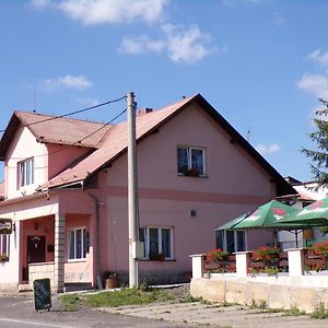 Hotel U Kremilka Jičín Exterior photo