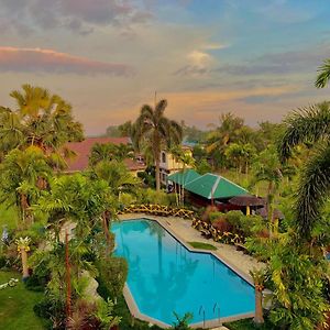 Villa Grace Private Resort By Cocotel Batangas Exterior photo