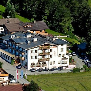 Hotel Wiesenegg Aurach bei Kitzbühel Exterior photo