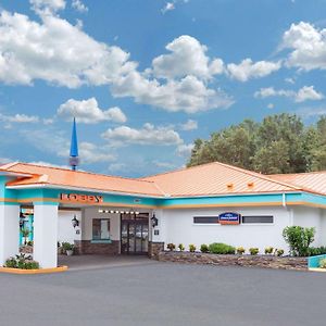 Hotel Howard Johnson By Wyndham Ocala Fl I-75 Exterior photo