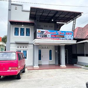 Hotel Rumah Umi Awr Bukittinggi Exterior photo