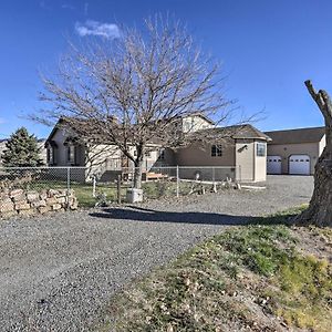 The Vineyard Country Farm Home At Grand Valley Grand Junction Exterior photo