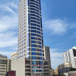 Sirius Tower Aparthotel Al Manamah Exterior photo