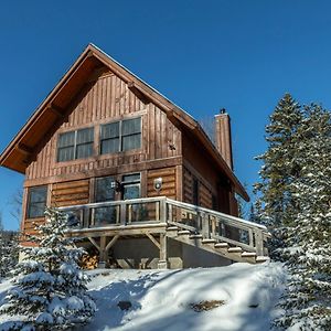 4-Bedroom Chalet Fraternite In Lac-Superieur Tremblant Exterior photo