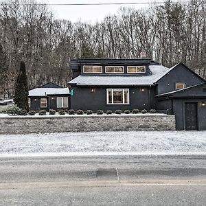 Hideaway Lodge - Glen Lake, Lake George Exterior photo