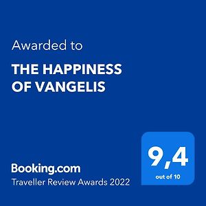 Appartamento The Happiness Of Vangelis Paralia Vrachou Exterior photo