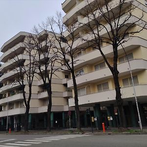 Pit Stop Apartment Busto Arsizio Exterior photo