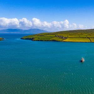 Malachys Rest Dingle Villa Exterior photo