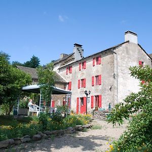 Le Mas Bertrand Bed and Breakfast Villefranche-de-Panat Exterior photo