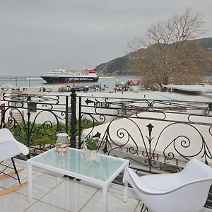 Port View Apartment Città di Skopelos Exterior photo