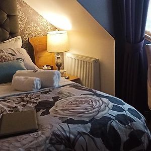 Outlander Boutique B&B King Cruden Bay Exterior photo