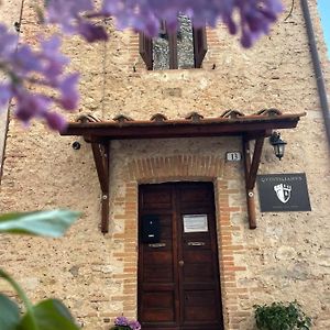 Qvintilianvs Bed and Breakfast Contigliano Exterior photo