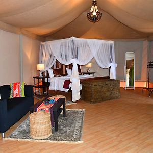 Serengeti Safari Lodge Exterior photo