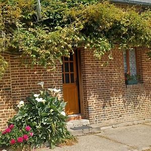 Appartamento Logement Dans Ferme Equestre Lyons-la-Forêt Exterior photo