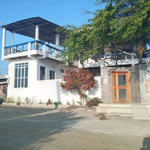 Hotel Hospedaje Algarrobo Machalilla Exterior photo