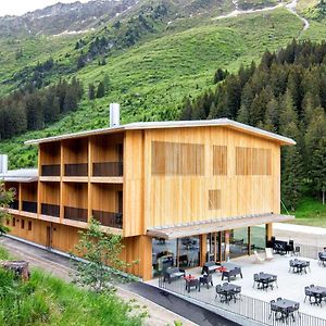 Campra Alpine Lodge&Spa Olivone Exterior photo