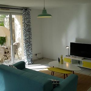 Appartement 2 pièces avec jardin privatif Saint-André-de-Cubzac Exterior photo