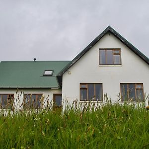 Hotel Eystri-Solheimar Vík Exterior photo