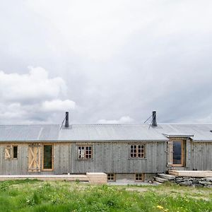 Villa Lofoten - Sigurdbua Kvalnes  Exterior photo