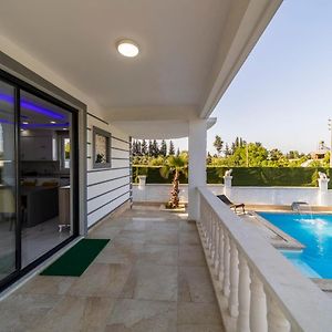 Marvelous Villa With Private Pool In Muratpasa Antalia Exterior photo