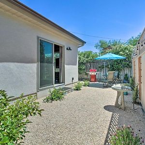 Twin Palms Romantic Retreat Yard And Grill! Villa Simi Valley Exterior photo