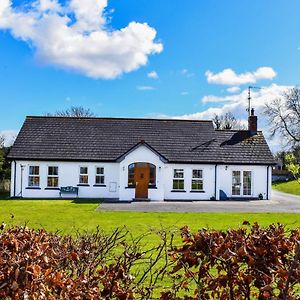 The Heights & Hollows Farmhouse, Saul, Downpatrick, Sleeps 14 Villa Exterior photo