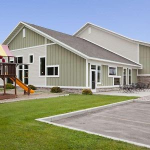 Crossings By Grandstay - Pipestone Exterior photo