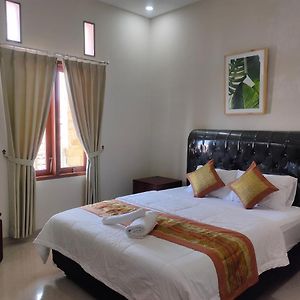 Wiana Homestay Sanur Exterior photo