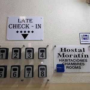 Hotel Hostal Moratin Valenza Exterior photo