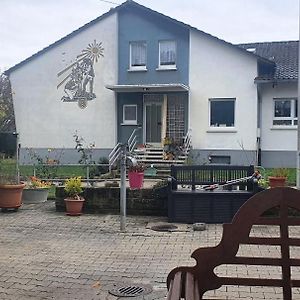 Appartamento Gastehaus Maurer Gau-Weinheim Exterior photo
