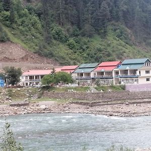 Parhena Cottages Bella Naran Exterior photo