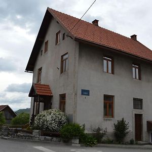 Rooms With A Parking Space Brod Moravice, Gorski Kotar - 16921 Exterior photo