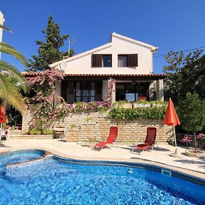 Seaside House With A Swimming Pool Seget Vranjica, Trogir - 4329 Villa Exterior photo