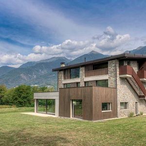 Agriturismo Caffè e Vino Villa Sondrio Exterior photo