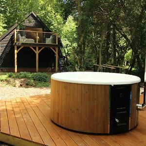 Appartamento The Hive - Beautiful Studio With Amazing Hot Tub Cratfield Exterior photo