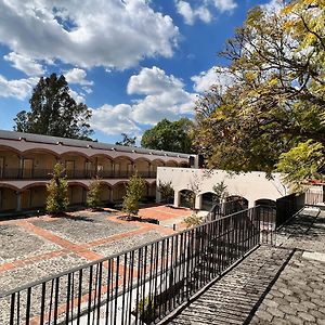 Hotel Mision Tlaxcala Santa María Atlihuetzián Exterior photo