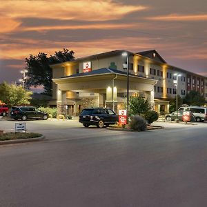 Best Western Plus Shamrock Inn & Suites Exterior photo