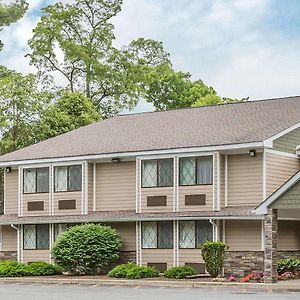 Quality Inn Hyde Park Poughkeepsie North Exterior photo