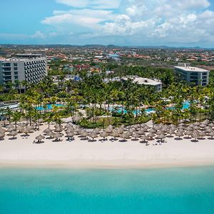 Hilton Aruba Caribbean Resort & Casino Palm Beach Exterior photo