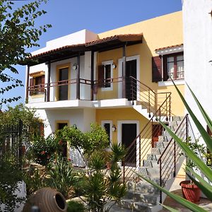 Pennystella Apartments Agia Pelagia  Exterior photo