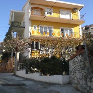 Apartments By The Sea Trogir - 15030 Exterior photo