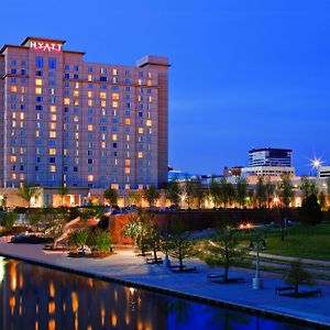 Hotel Hyatt Regency Wichita Exterior photo