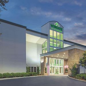 Hotel Wingate By Wyndham Valdosta/Moody Afb Exterior photo