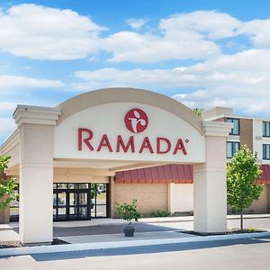 Hotel Ramada By Wyndham Watertown Thousand Exterior photo