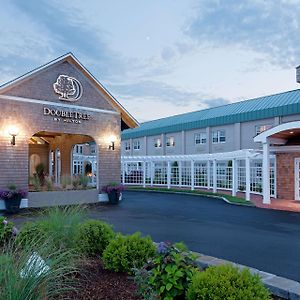 Hotel Doubletree By Hilton Cape Cod - Hyannis Exterior photo